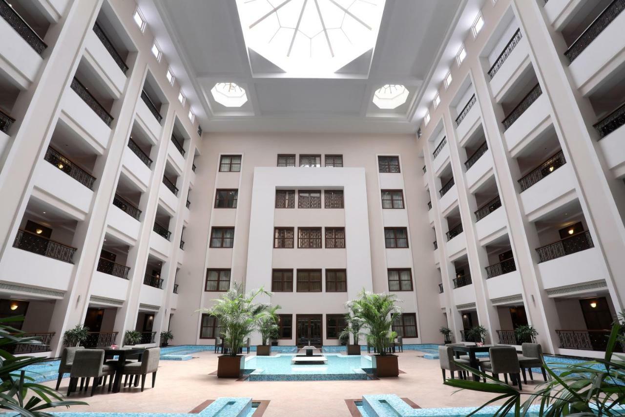 Greenpark Chennai Dış mekan fotoğraf The interior of the hotel